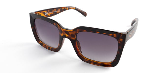 C10 - Butterfly/Cat-Eye Sunglasses