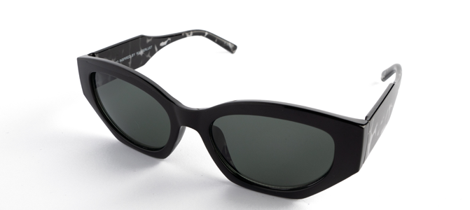 KD22 - Butterfly/Cat-Eye Sunglasses