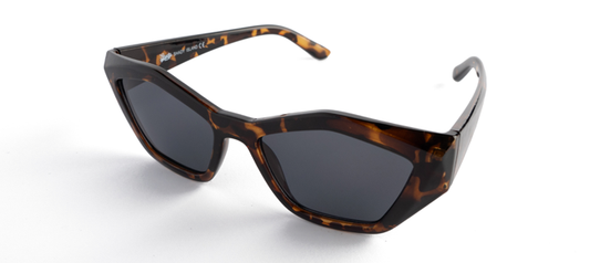 KD3 - Butterfly/Cat-Eye Sunglasses