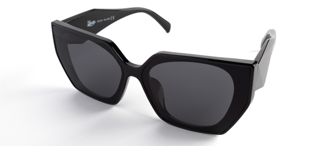 KD8 - Butterfly/Cat-Eye Sunglasses